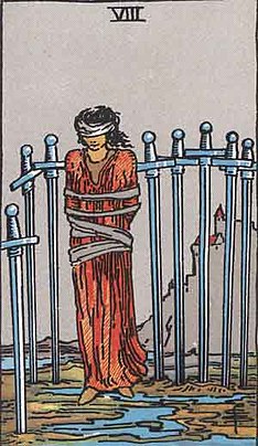 소드 8 (EIGHT OF SWORDS) 타로 카드